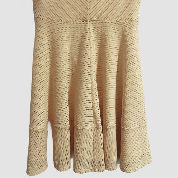 NWT! Bar III Dress Blush Pink Size Medium Fit and Flare Cap Sleeves Fully Lined - Picture 3 of 9